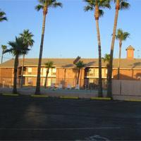 פיניקס Travel Inn מראה חיצוני תמונה